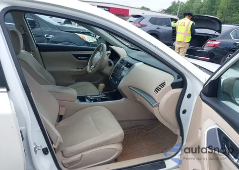 2014 Nissan Altima 2.5 Sv z USA, uszkodzony, nr VIN 1N4AL3AP4EC408540